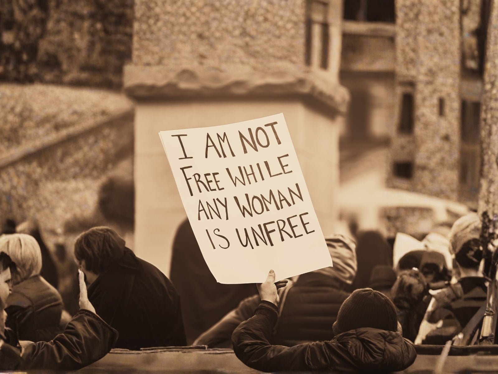 Droits des femmes : l’entrepreneuriat, moteur d’autonomie - Sculptée