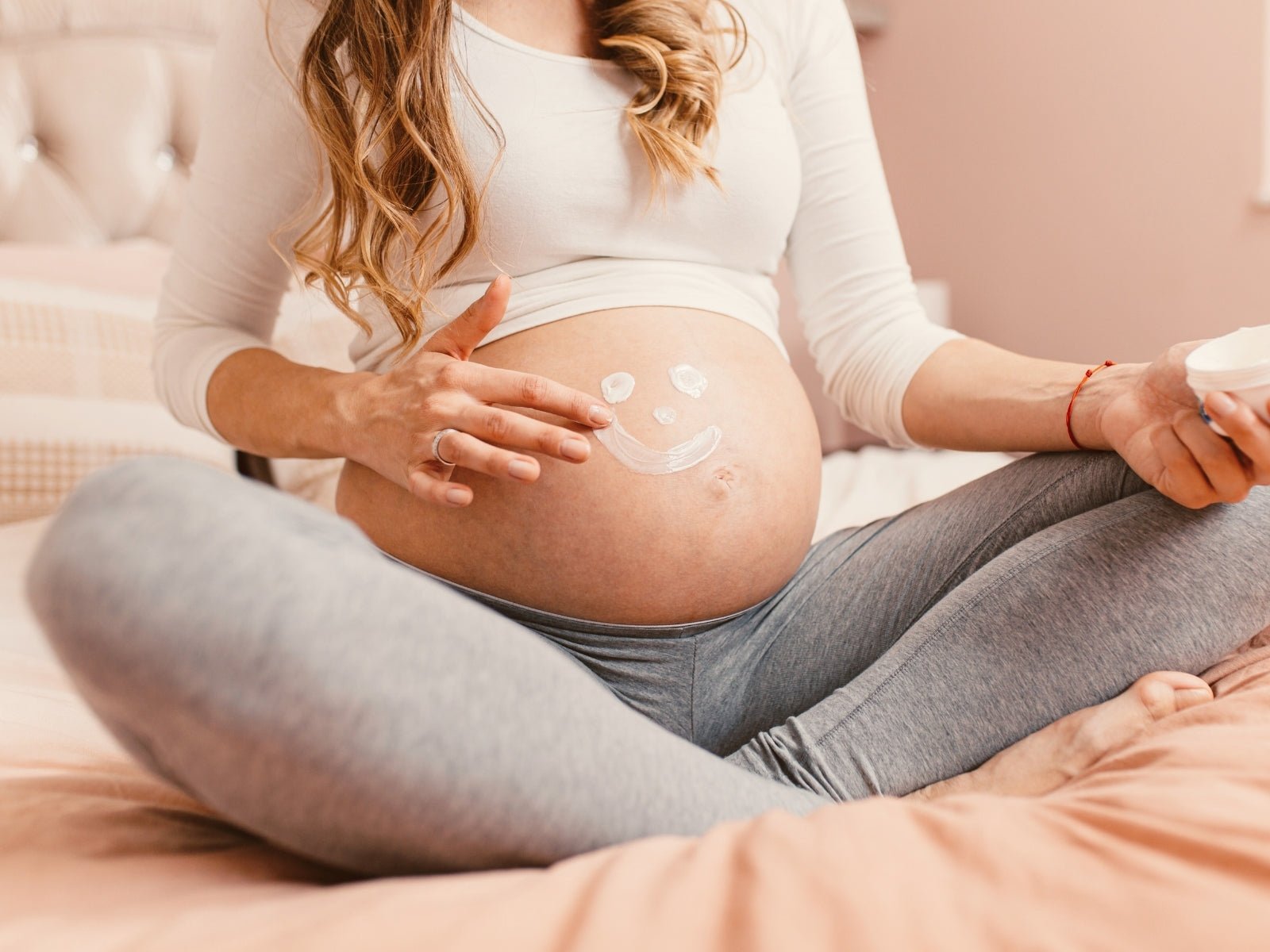 Futures mamans : qu’est-ce qui change concrètement en 2026 ? - Sculptée